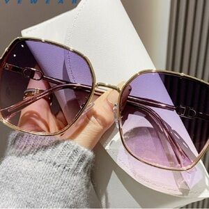 Elegant Gold and Purple Women's Sunglasses